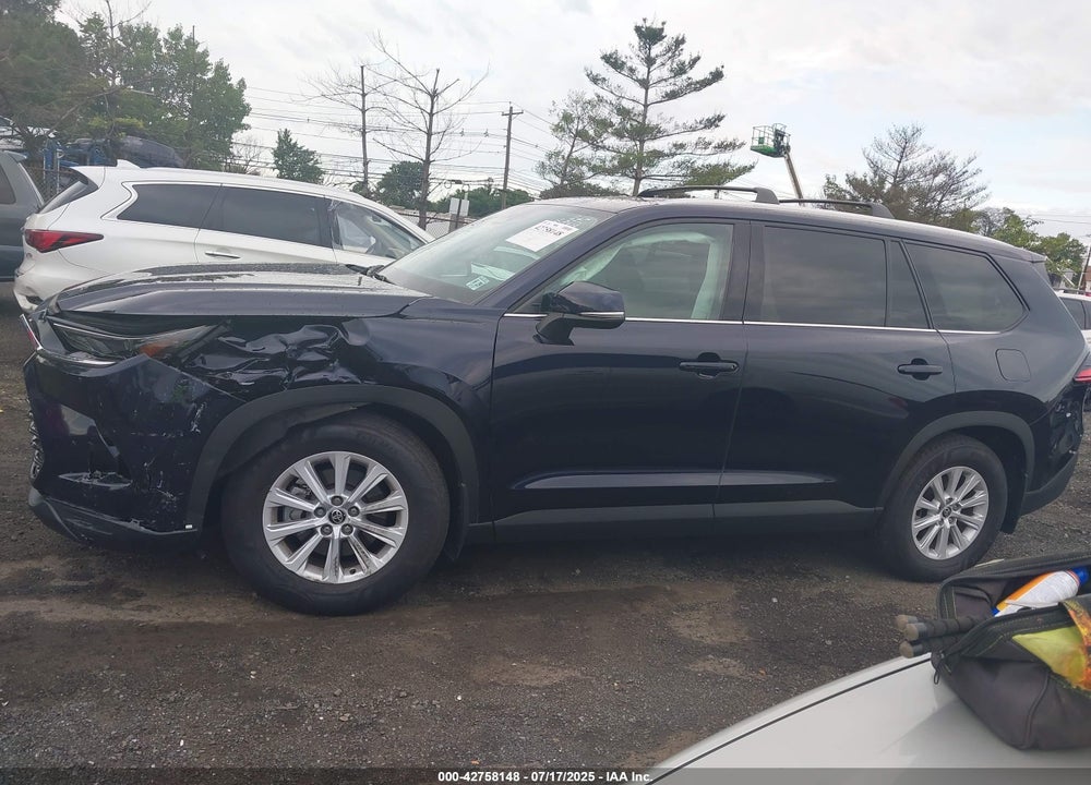 2024 TOYOTA GRAND HIGHLANDER XLE VIN: 5TDAAAB51RS055714