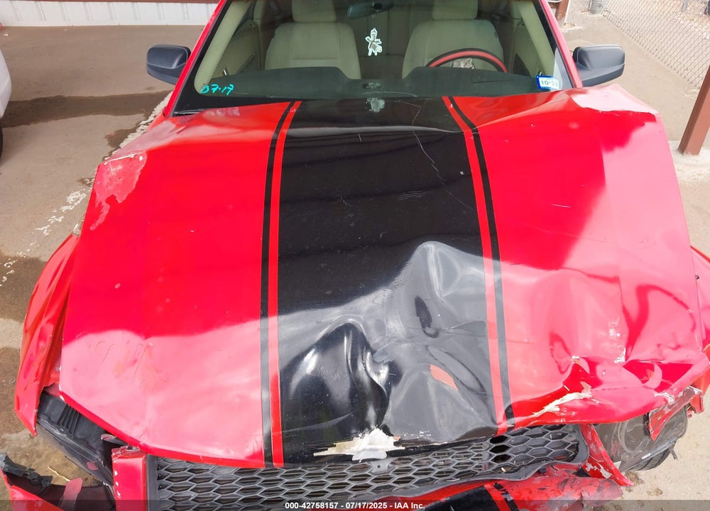 2009 FORD MUSTANG VIN: 1ZVHT80N095106353