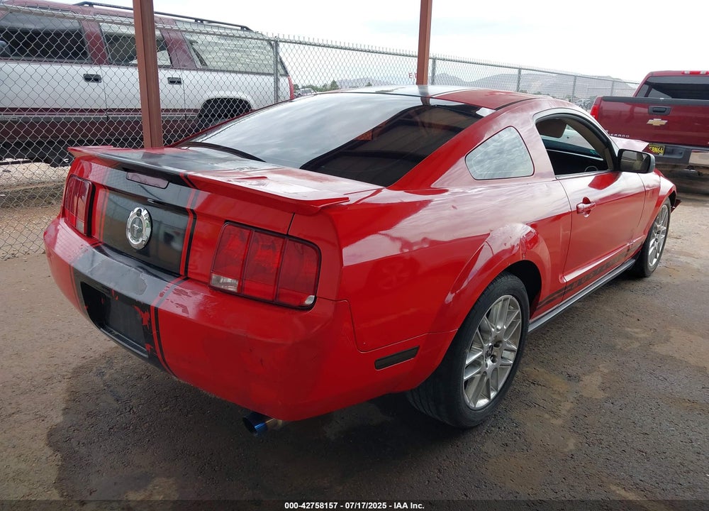 2009 FORD MUSTANG VIN: 1ZVHT80N095106353