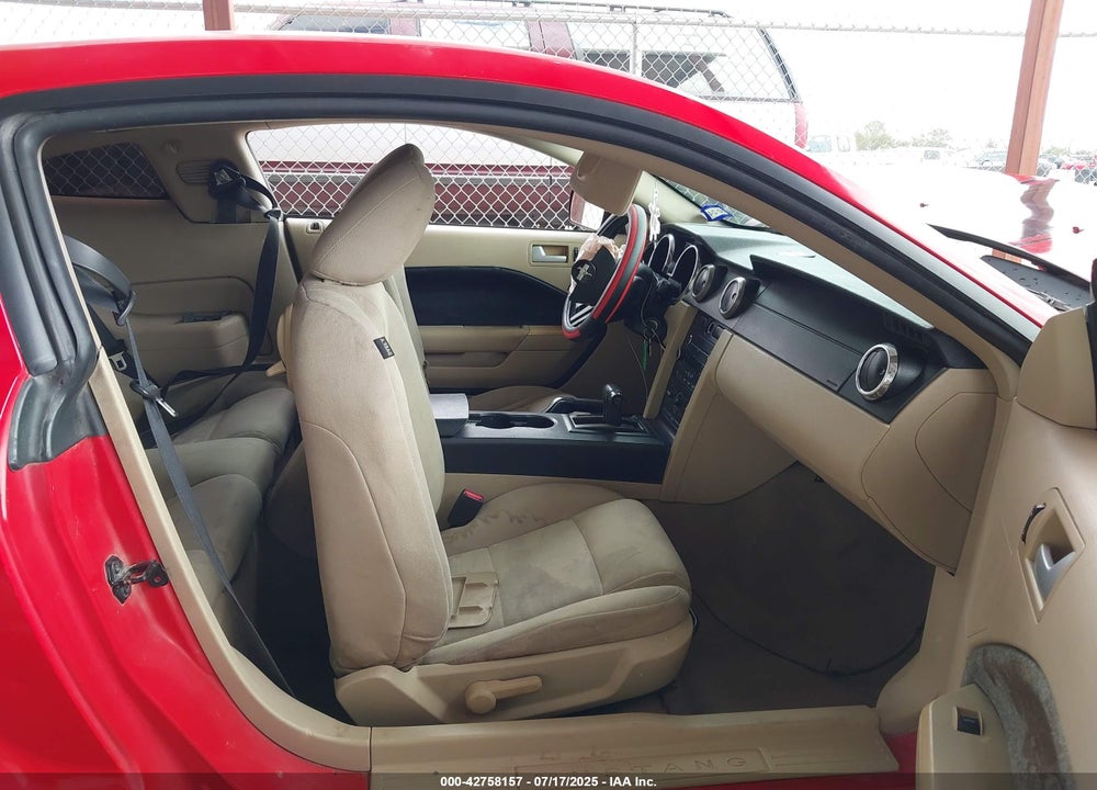 2009 FORD MUSTANG VIN: 1ZVHT80N095106353