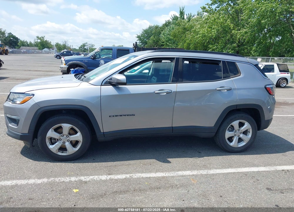 2018 JEEP COMPASS LATITUDE 4X4 VIN: 3C4NJDBB3JT154540