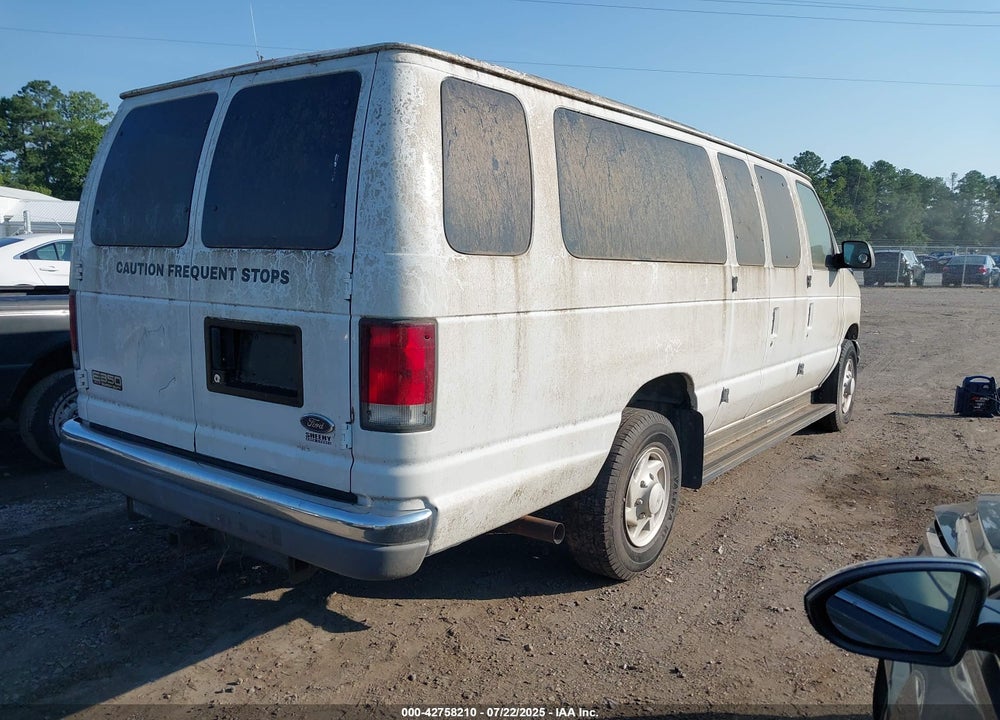 1999 FORD E-350 SUPER DUTY VIN: 1FBSS31S5XHA73353