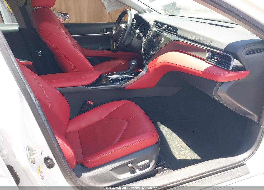 2019 TOYOTA CAMRY VIN: 4T1BZ1HK4KU027171