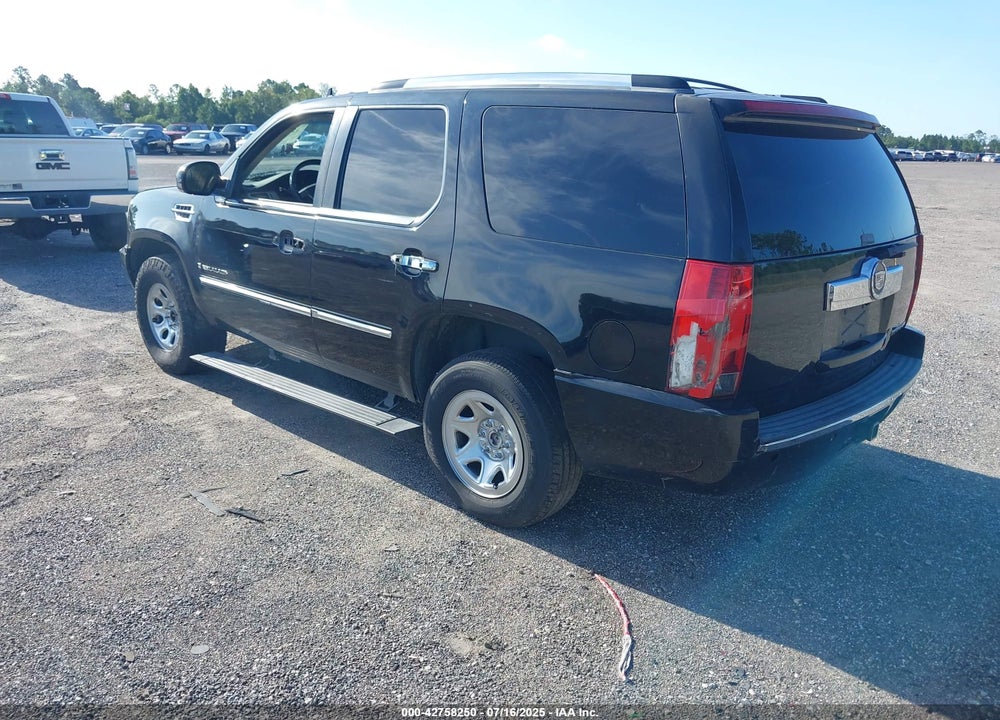 2007 CADILLAC ESCALADE STANDARD VIN: 1GYEC63827R417637