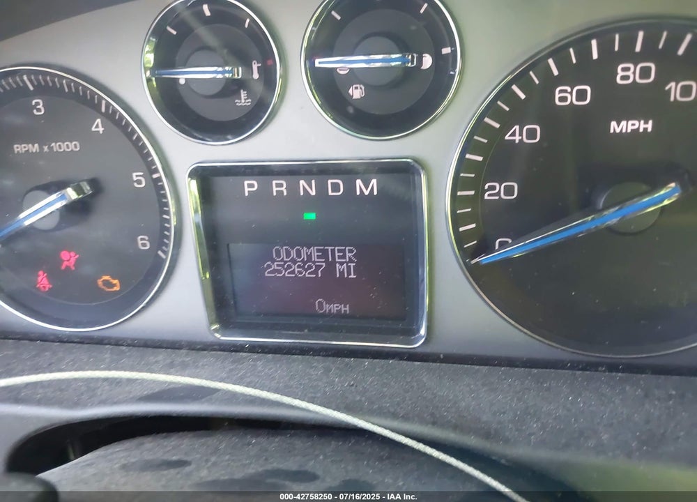 2007 CADILLAC ESCALADE STANDARD VIN: 1GYEC63827R417637