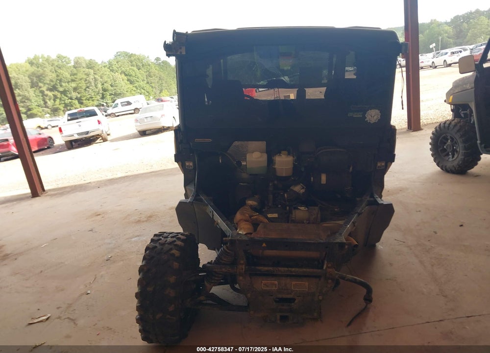 2023 CAN-AM DEFENDER MAX LIMITED CAB HD10 VIN: 3JBUUAX48PK010107