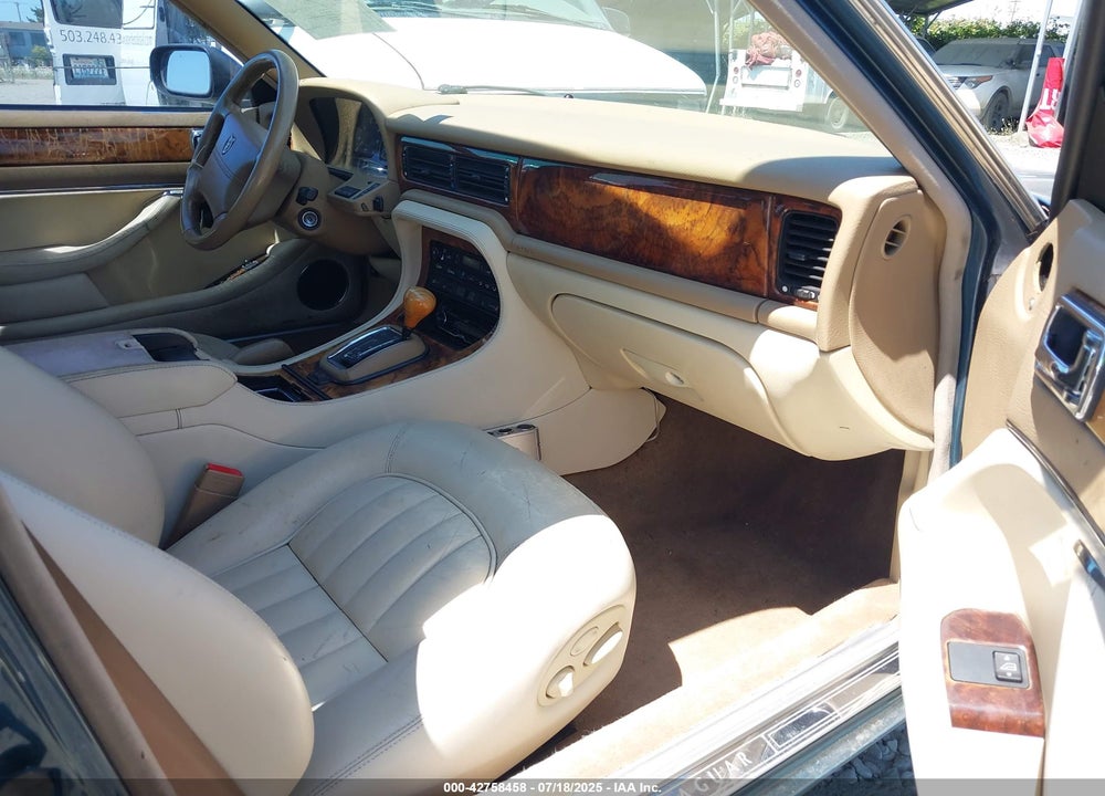 1996 JAGUAR XJ6 VIN: SAJHX1740TC766425