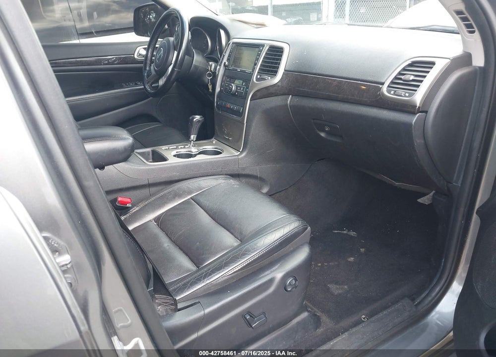 2011 JEEP GRAND CHEROKEE VIN: 1J4RR4GG7BC736694
