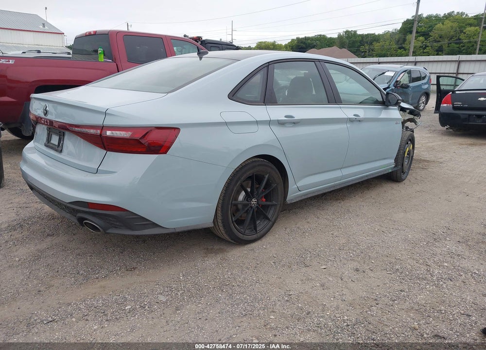 2025 VOLKSWAGEN JETTA GLI 2.0T AUTOBAHN VIN: 3VW2T7BU9SM018681