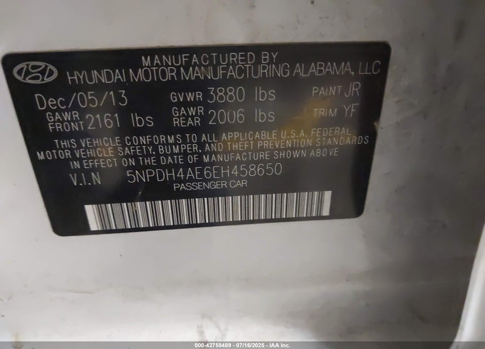2014 HYUNDAI ELANTRA VIN: 5NPDH4AE6EH458650