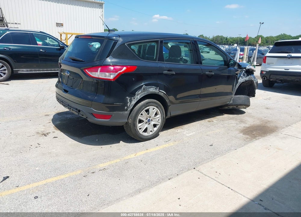 2015 FORD ESCAPE VIN: 1FMCU0F75FUC11147