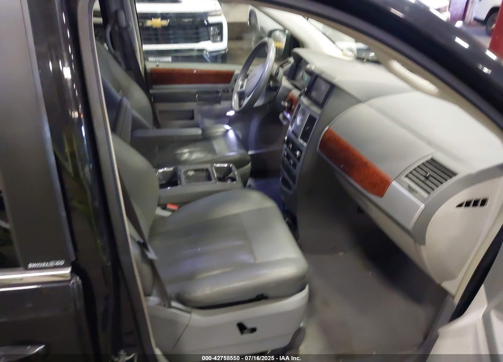 2009 CHRYSLER TOWN & COUNTRY TOURING VIN: 2A8HR54X29R566556