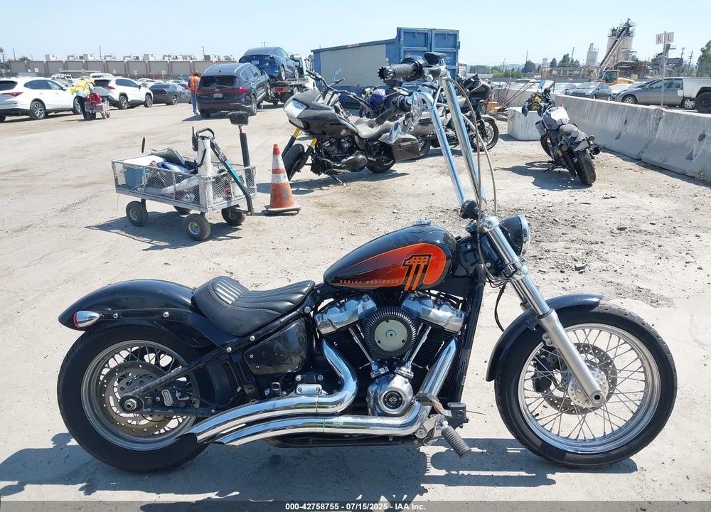 2020 HARLEY-DAVIDSON FXST VIN: 1HD1BVJ29LB066985