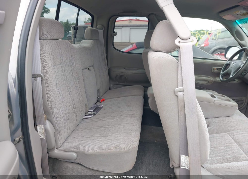 2002 TOYOTA TUNDRA VIN: 5TBBT44112S265464