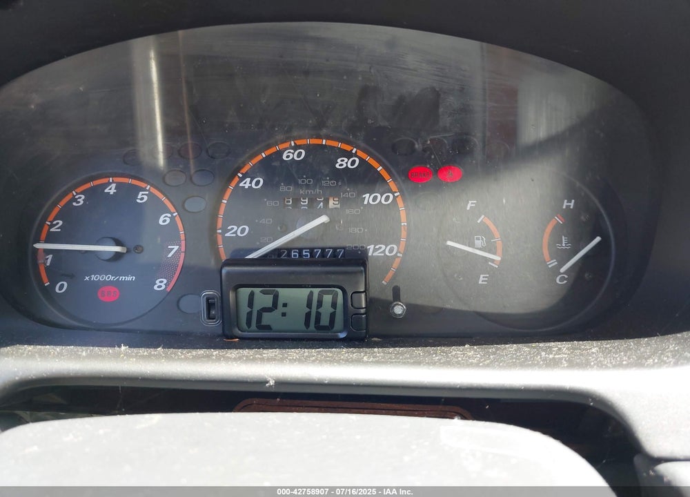 2000 HONDA CR-V EX VIN: JHLRD1764YC017537