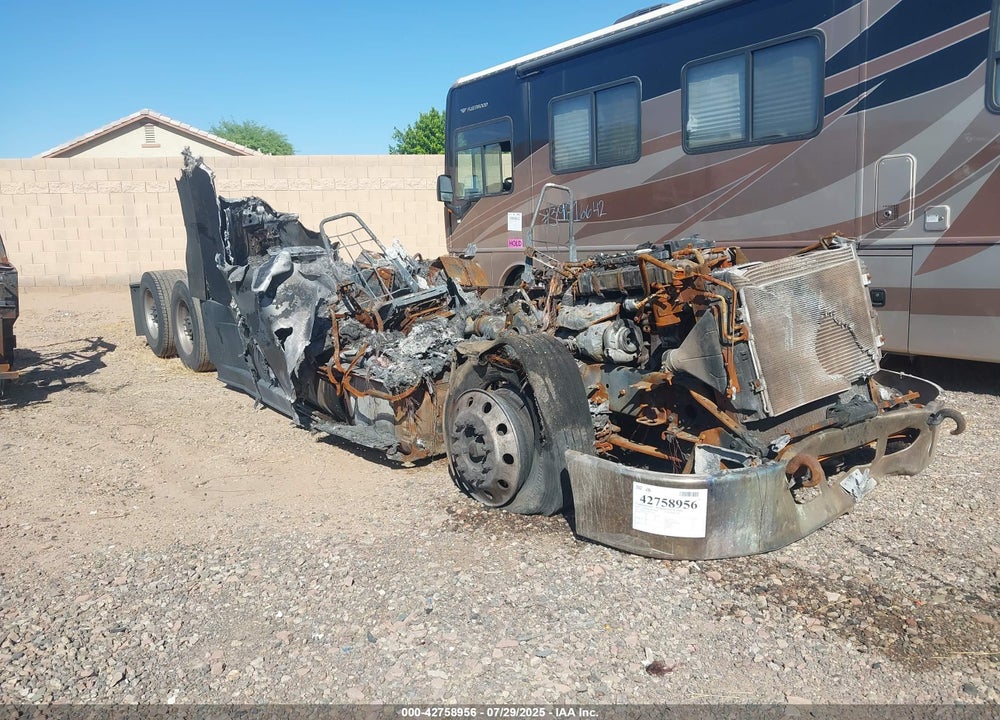 2015 FREIGHTLINER CASCADIA 125 VIN: 3AKJGLD55FSGA4010