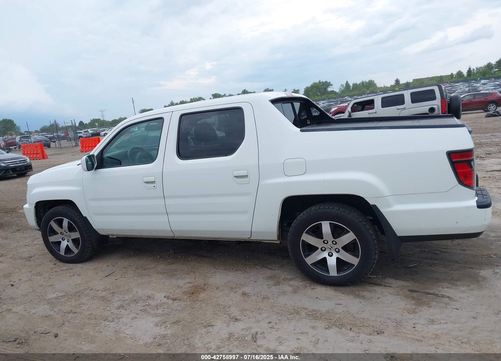 2014 HONDA RIDGELINE VIN: 5FPYK1F66EB007565