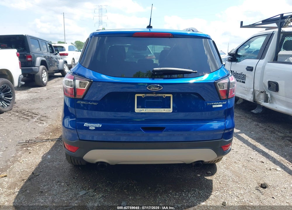 2017 FORD ESCAPE VIN: 1FMCU0JD7HUC21744