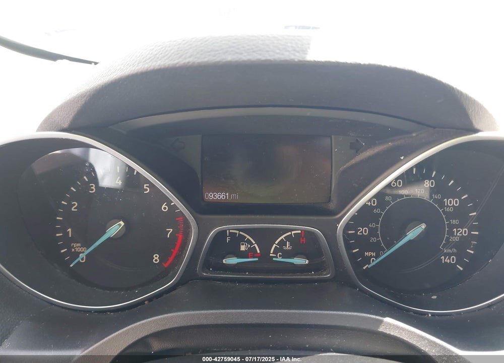 2017 FORD ESCAPE VIN: 1FMCU0JD7HUC21744