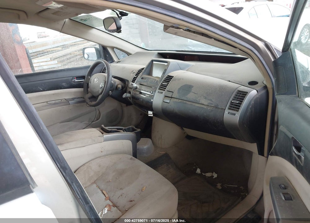 2005 TOYOTA PRIUS VIN: JTDKB20U853121642