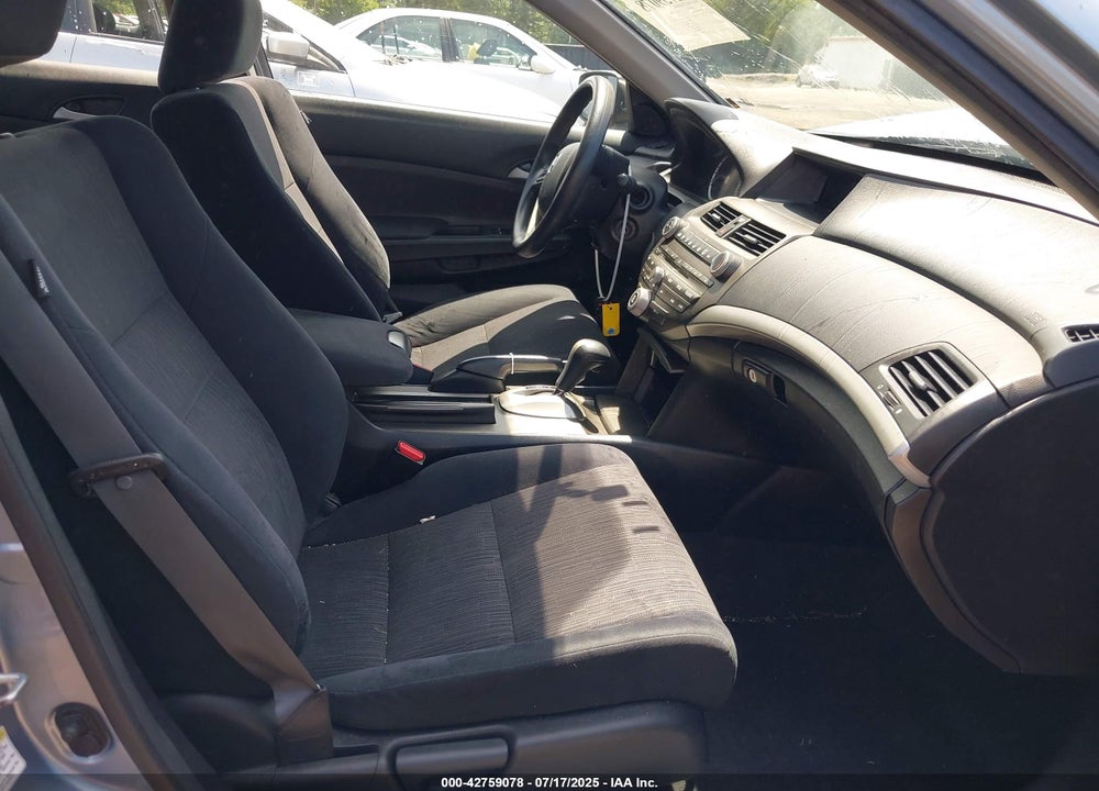 2011 HONDA ACCORD VIN: 1HGCP2F49BA118853