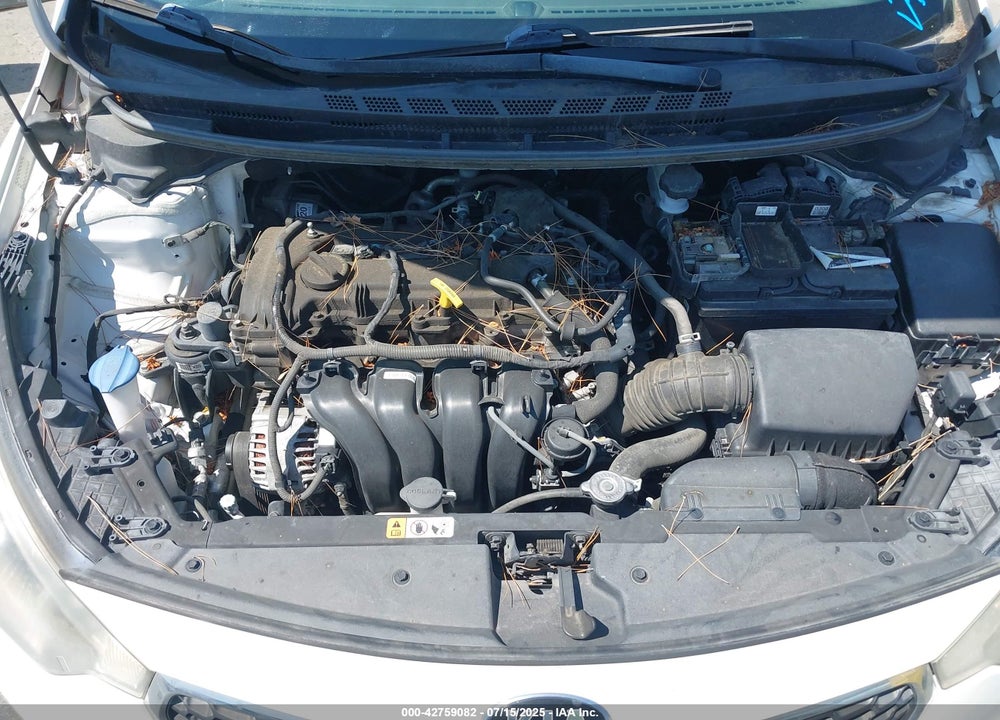 2015 KIA FORTE VIN: KNAFX4A82F5370795