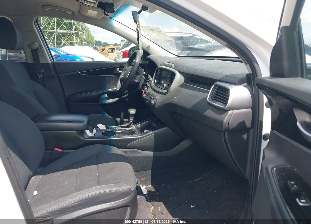 2020 KIA SORENTO VIN: 5XYPG4A52LG676525