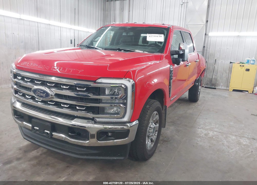 2025 FORD F-350 LARIAT VIN: 1FT8W3BT8SED15404
