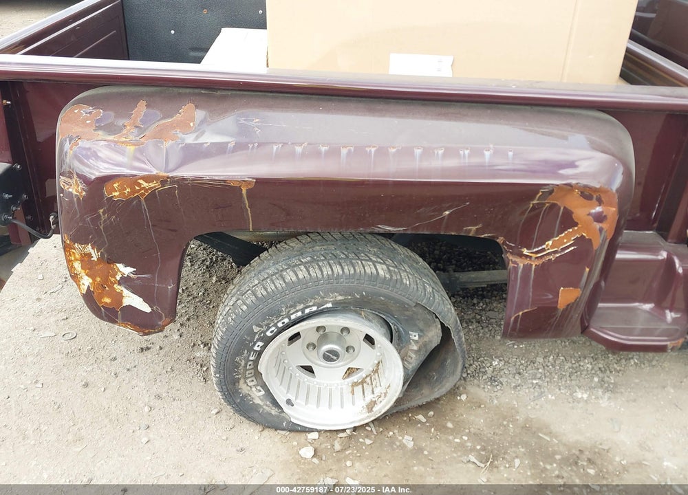 1985 GMC C1500 VIN: 1GTCC14N6FS517767