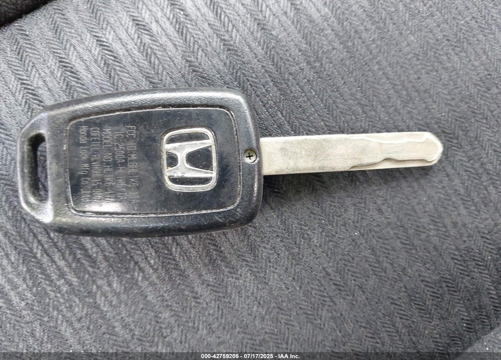 2016 HONDA ACCORD VIN: 1HGCR2F53GA189038