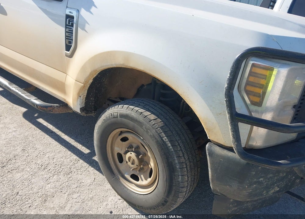 2019 FORD F-250 VIN: 1FD7W2B69KEG48755