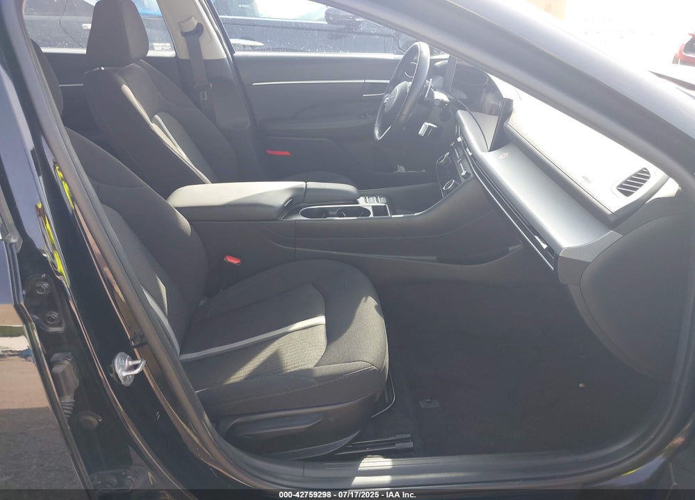2024 HYUNDAI SONATA VIN: KMHL14JA2RA354551