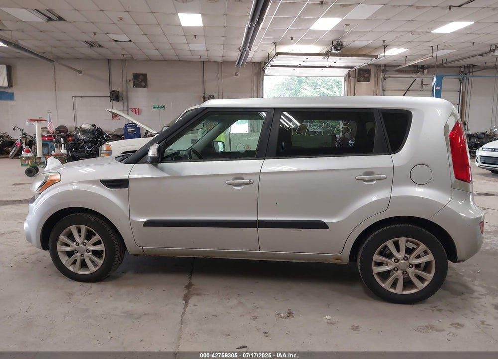 2012 KIA SOUL VIN: KNDJT2A64C7463393