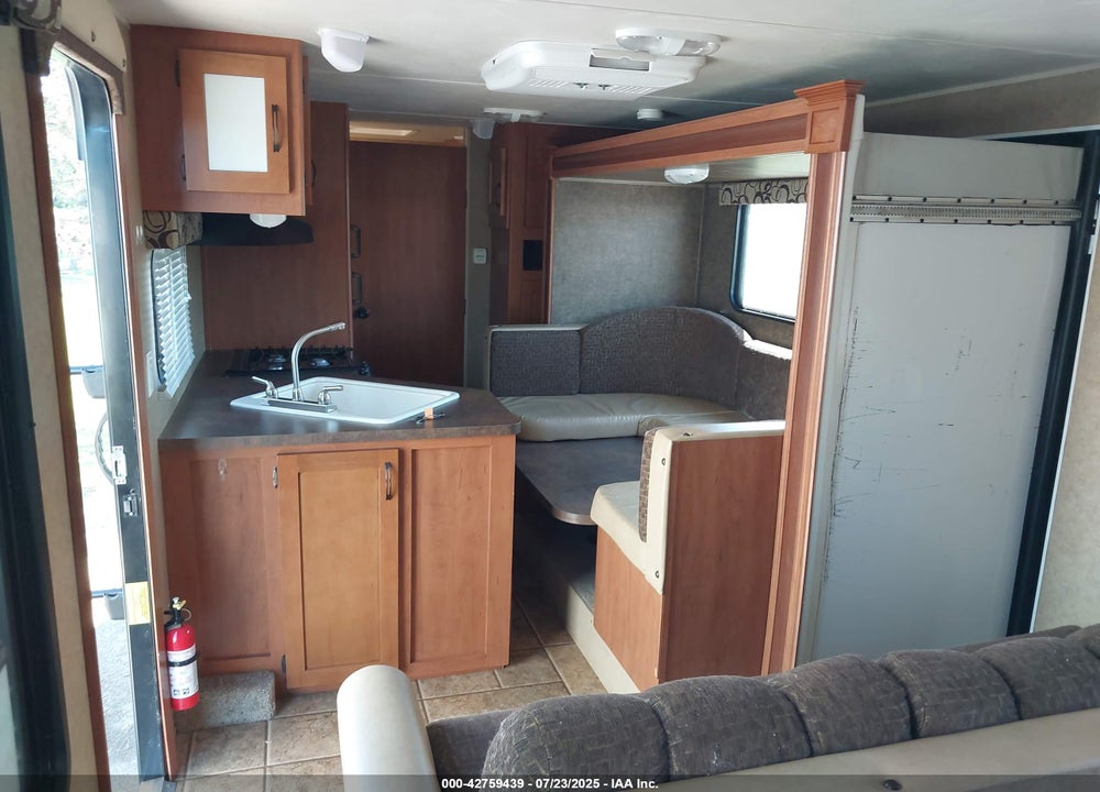 2014 CHEROKEE GREY WOLF 23BD TRAVEL TRAILER VIN: 4X4TCKY25EK022152