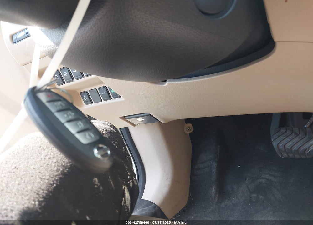 2019 NISSAN ROGUE VIN: 5N1AT2MTXKC729647
