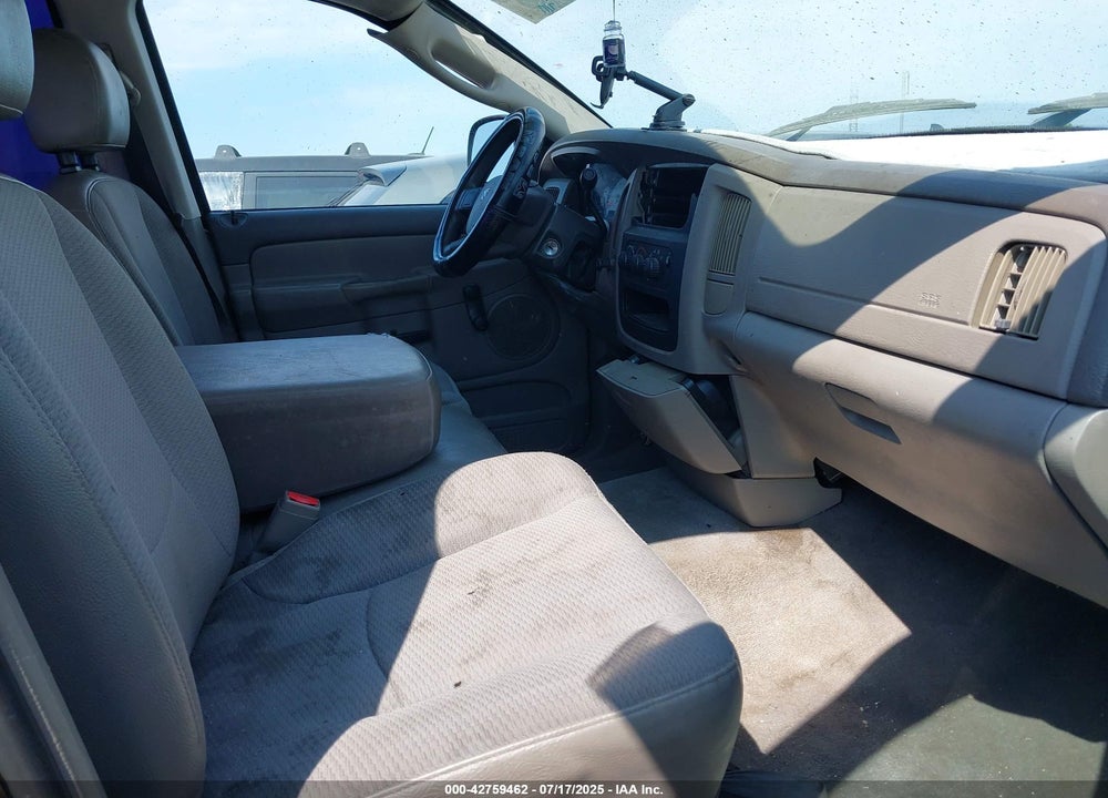 2004 DODGE RAM 1500 ST VIN: 1D7HA18D54J131878