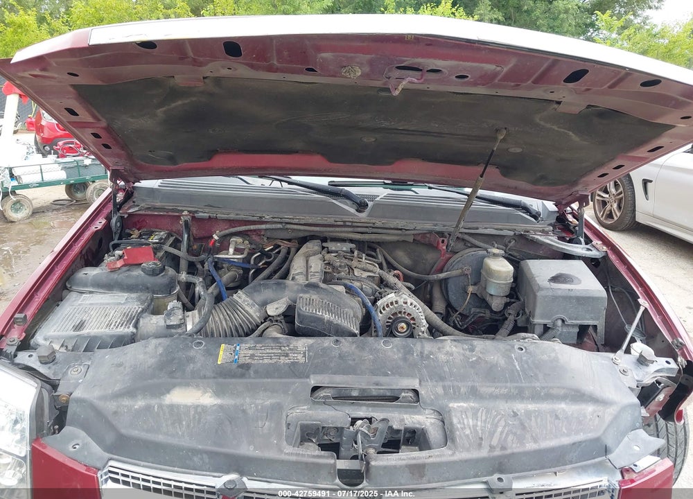 2010 CADILLAC ESCALADE VIN: 1GYUKBEF2AR137842