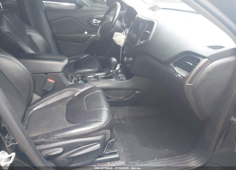 2020 JEEP CHEROKEE VIN: 1C4PJMLX4LD615322