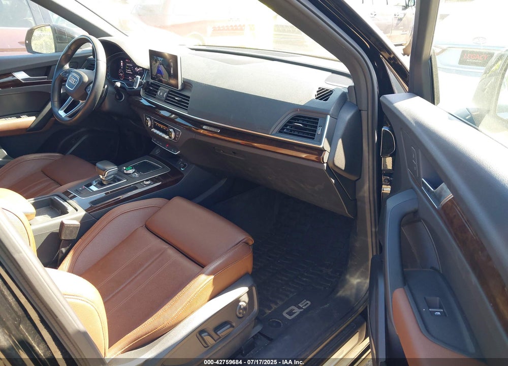 2018 AUDI Q5 VIN: WA1BNAFY7J2214108