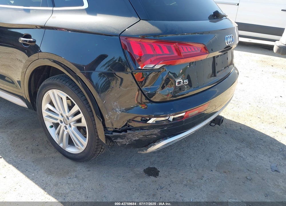 2018 AUDI Q5 VIN: WA1BNAFY7J2214108