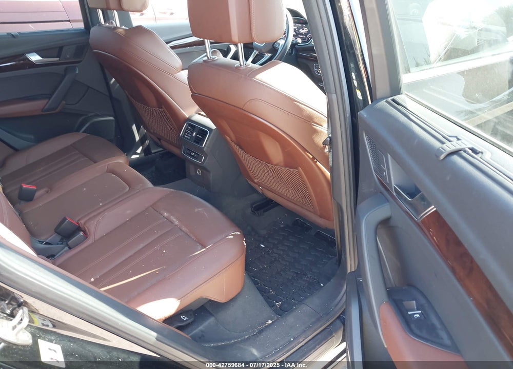 2018 AUDI Q5 VIN: WA1BNAFY7J2214108