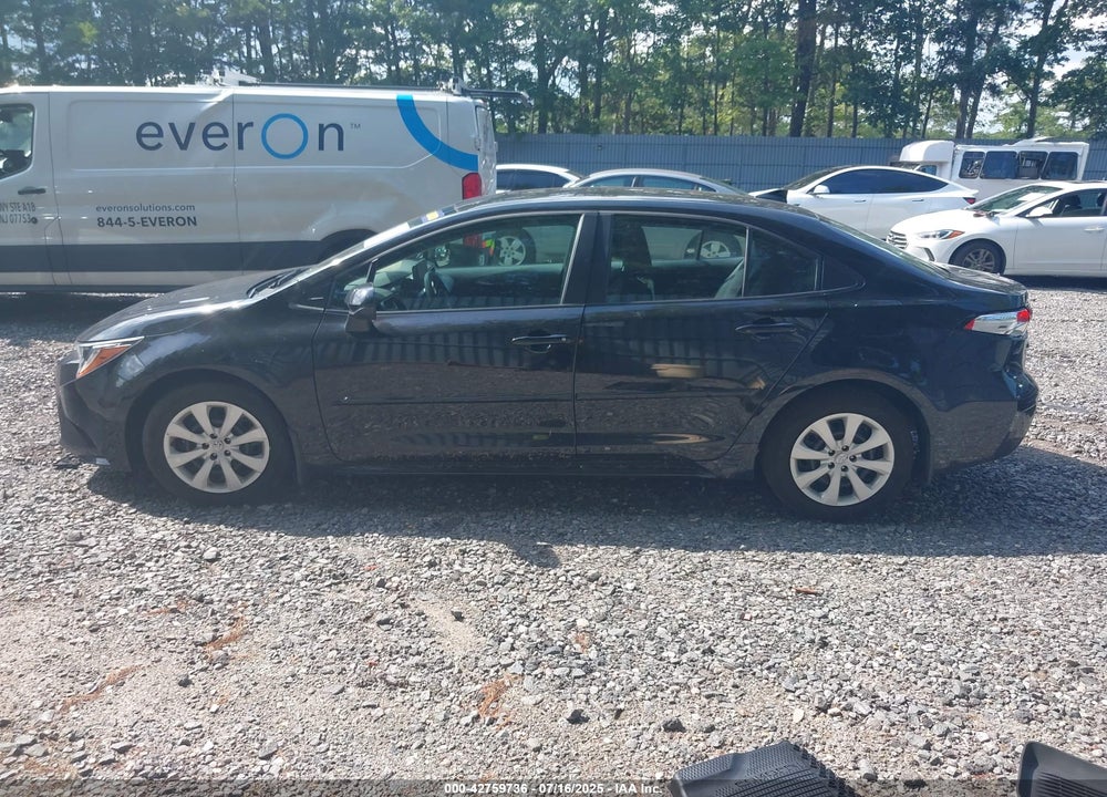 2024 TOYOTA COROLLA LE VIN: 5YFB4MDE2RP194320
