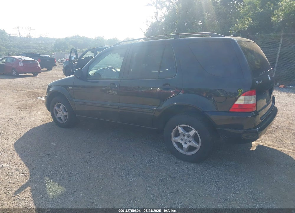 2001 MERCEDES-BENZ ML 320 VIN: 4JGAB54E71A277589