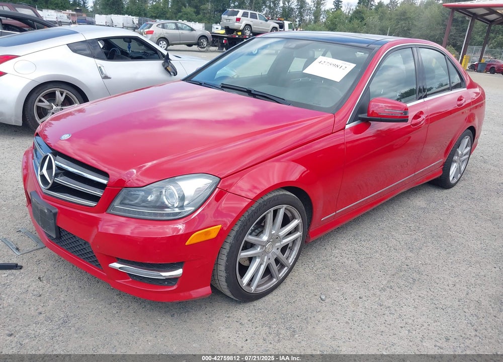 2014 MERCEDES-BENZ C CLASS VIN: WDDGF4HB8EA953301