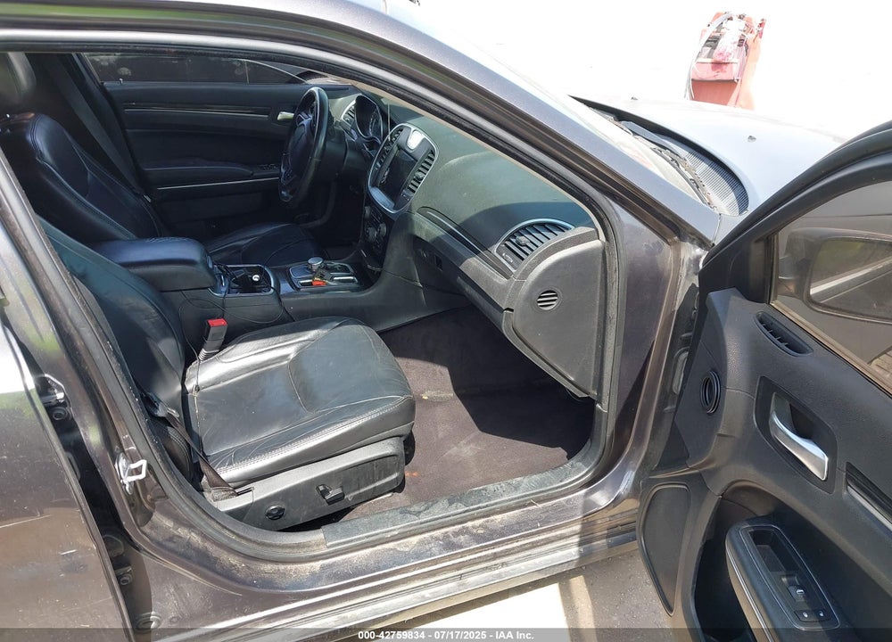 2017 CHRYSLER 300 VIN: 2C3CCAAG5HH614480