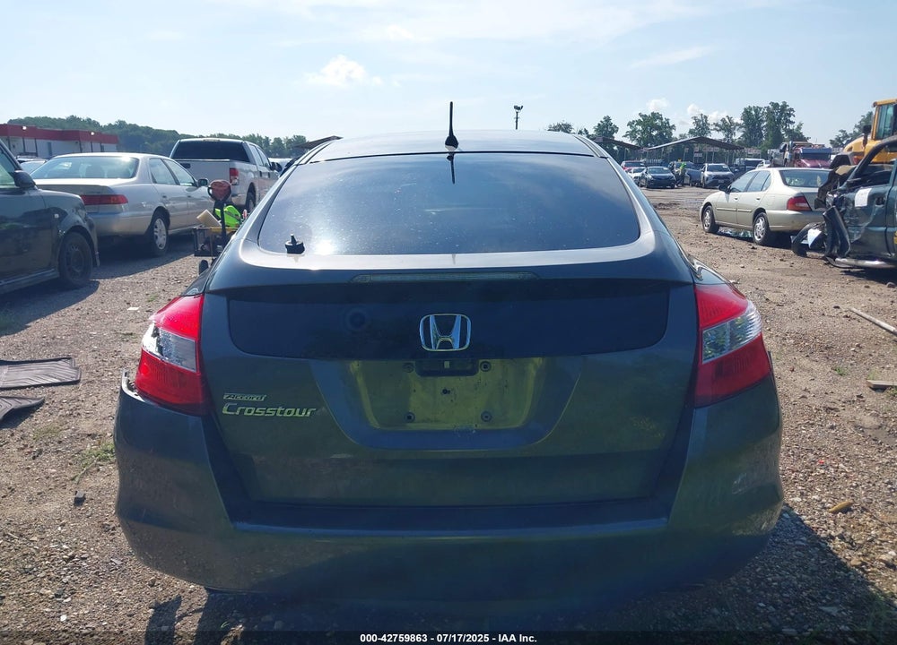 2011 HONDA ACCORD CROSSTOUR EX VIN: 5J6TF1H38BL002090
