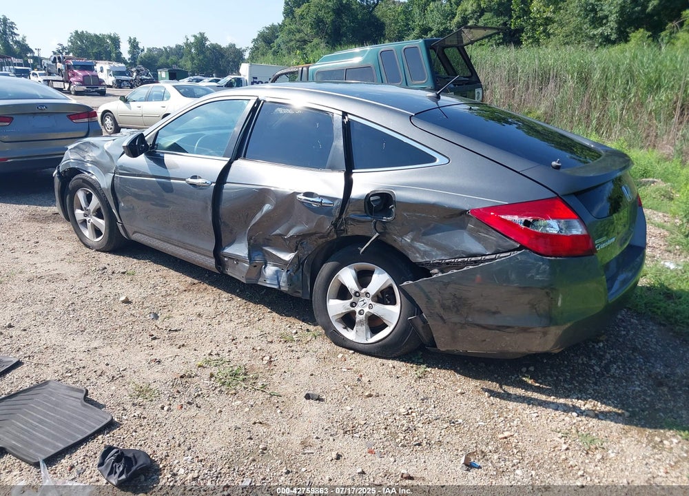2011 HONDA ACCORD CROSSTOUR EX VIN: 5J6TF1H38BL002090