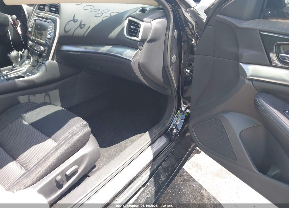 2019 NISSAN MAXIMA VIN: 1N4AA6AV1KC380049