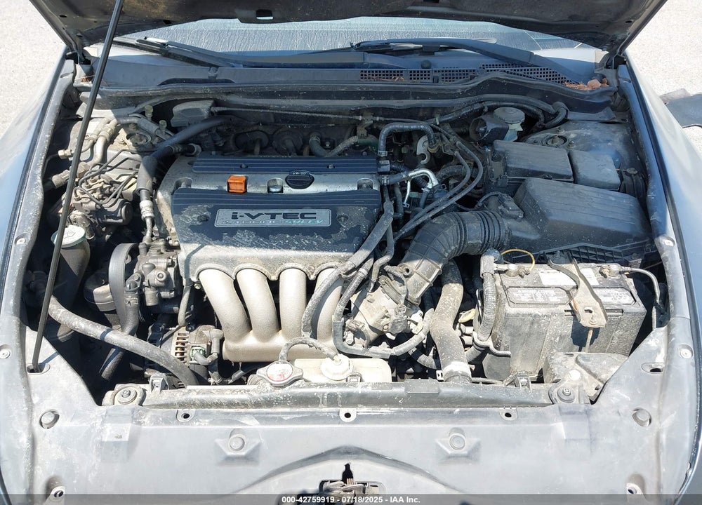 2003 HONDA ACCORD 2.4 EX VIN: JHMCM56753C053359