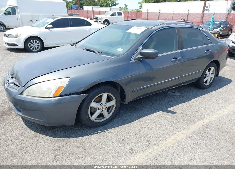 2003 HONDA ACCORD 2.4 EX VIN: JHMCM56753C053359